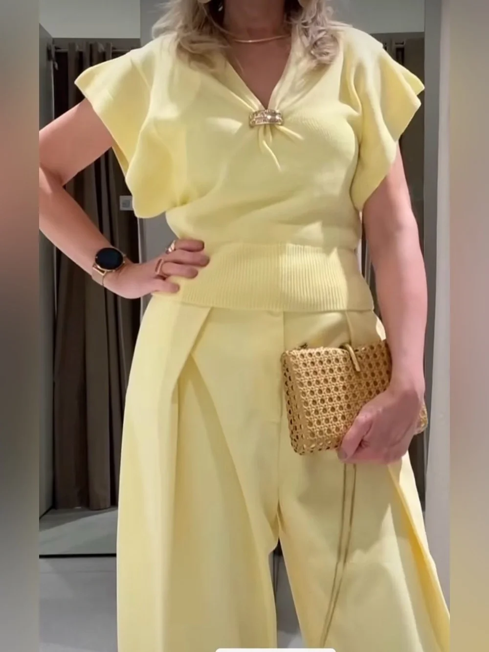 NWT. Zara Butter-Yellow Pleated Balloon High-Waisted Pants/Trousers. Size S.